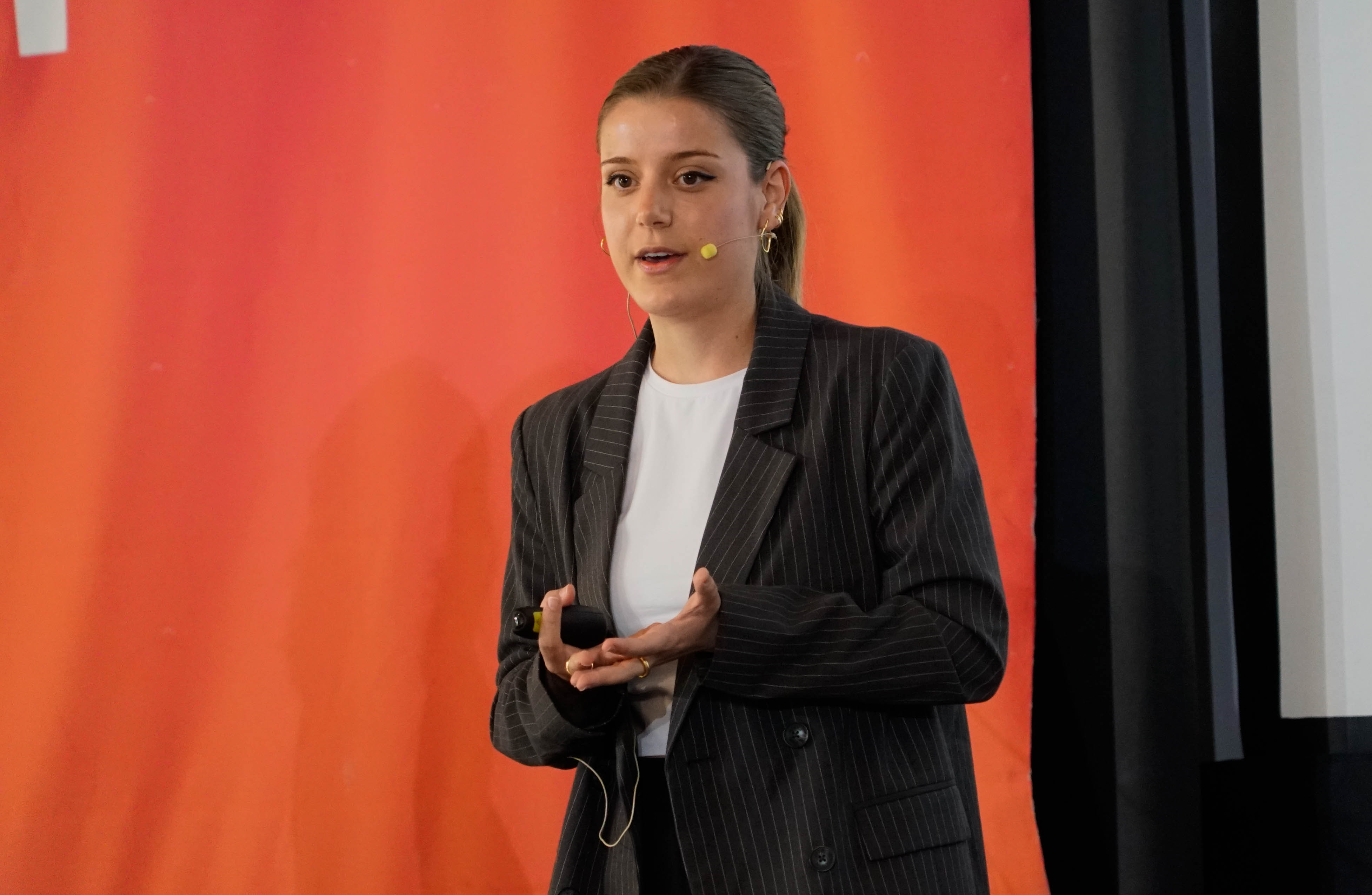 Photography from: La revolució de les dades i la IA, al centre de la XVIII Trobada Gastronòmica | Aula Restaurant